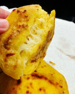 Cheese Arepa